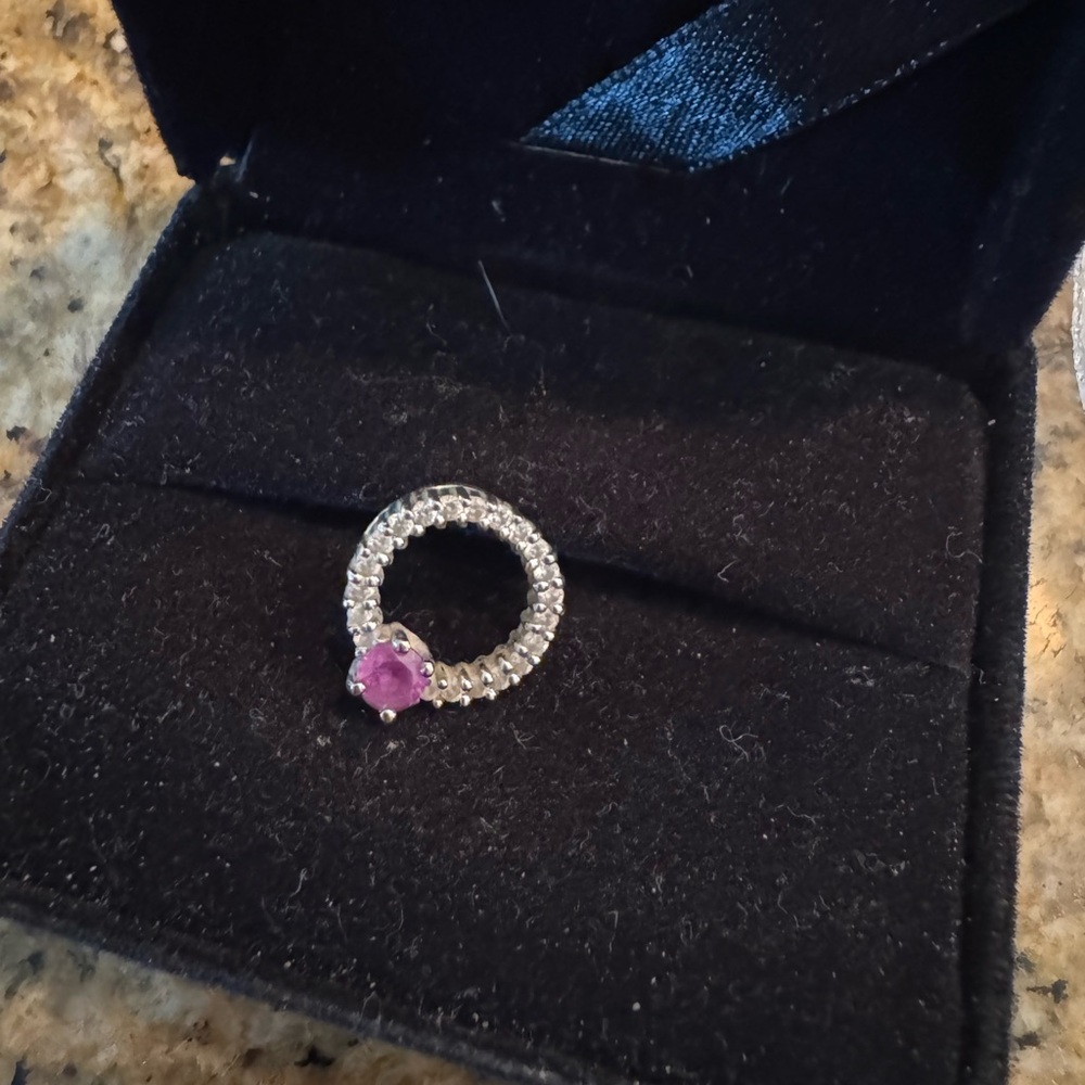 Elegant diamond pendant with Purple Gemstone